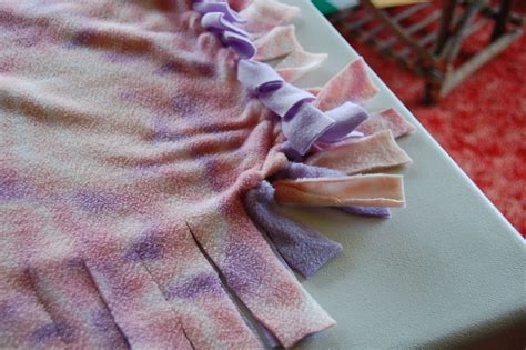 How To Wash A No Sew Fleece Blanket Easy 6 Step Guide Krostrade