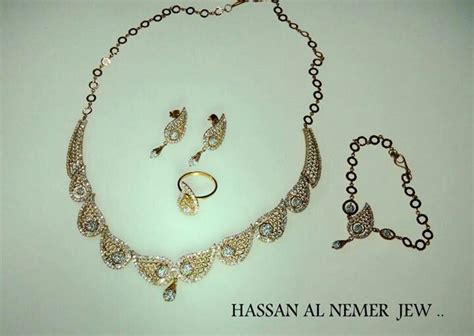 Jewellery From Saudi Arabia Jewelry Jewelry Collection Necklace