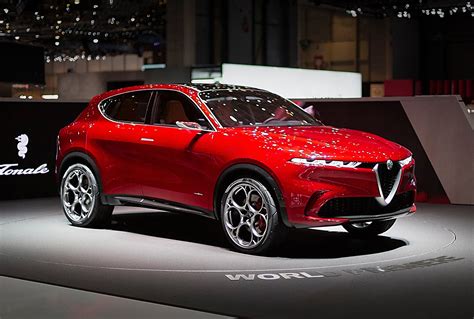 2023 Alfa Romeo Tonale Spy Shots Electrified Compact Crossover Coming Soon