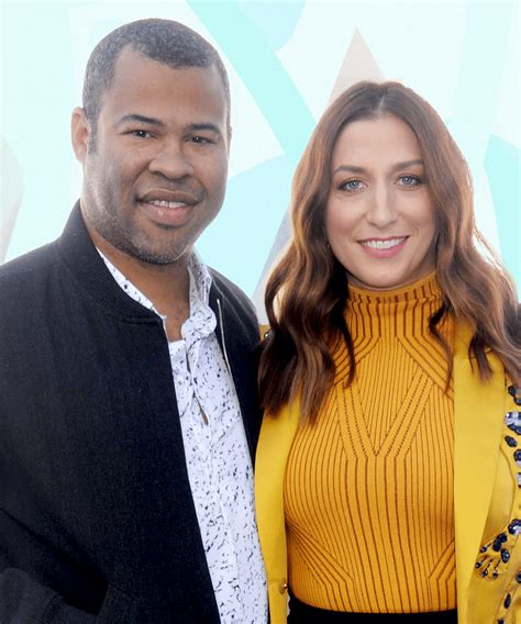 Chelsea Peretti Son Beaumont Gino Peele