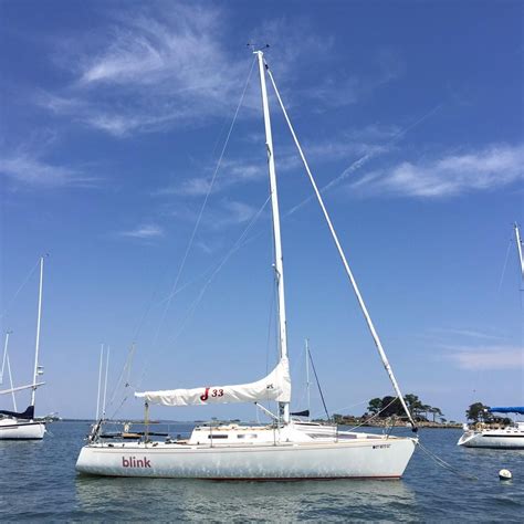 1988 J Boats J 33 Sail Boat For Sale