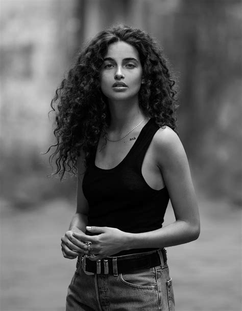 Chiara Scelsi Female Model At Le Management Curly Hair Styles