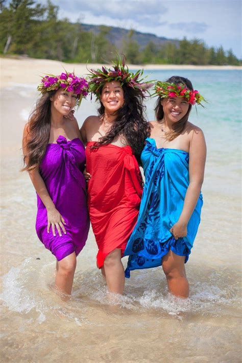 Hawaiian Woman Hawaiian Girls Hawaiian Theme Hawaiian Outfits Polynesian Girls Polynesian