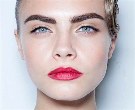 Bold Eyebrows Tips Grow Out And Wear Thick Eyebrows