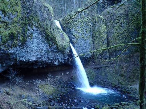 Ponytail Falls Columbia River Gorge Oregon Waterfall