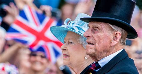 The Queen Pays Tribute To Prince Philip In First Look At Christmas Speech