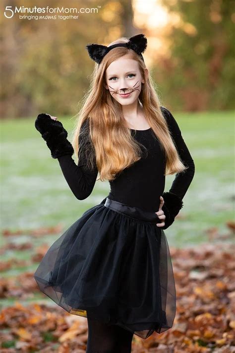 Easy Cat Costume How To Make A Gorgeous Black Cat Costume Minutes For Mom