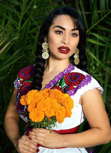 Taniateyacapan “ Indigenous Mexican Brown Goddess Cemanahuac Brownandproud ” Beautiful