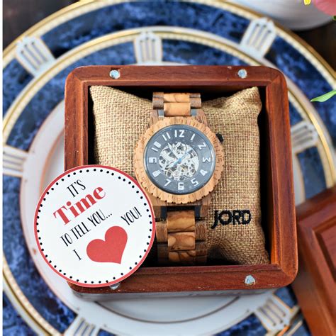 Gifts to him include christmas, valentine's day, anniversary, wedding. Watch Out for a Simple Anniversary Idea for Him - Fun-Squared