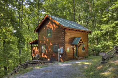 Experience the best the smoky mountains has to offer in one of our premium cabins! Smoky Mountain Memories #107 Cabin in SEVIERVILLE w/ 1 BR ...