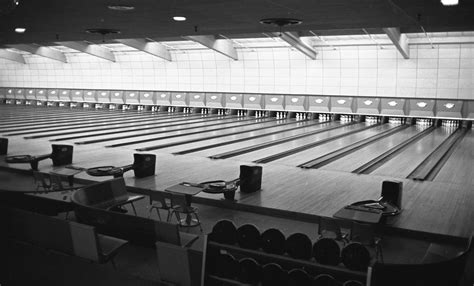 Colonial Lanes Bowling Alley Lanes September 1960 Ann Arbor District