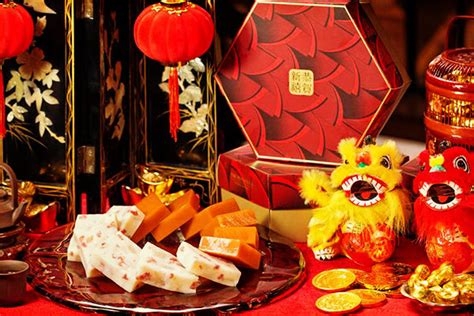 The main race is the chinese new year cup, but there are also traditional lion dances, performances and a raffle with prizes of up to hk$290,000. 4 Fabulous Chinese New Year Celebrations Around The World ...