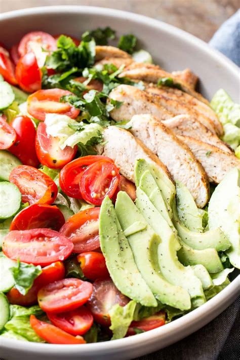 You only need 15 minutes and a fork to make the easy baked spaghetti squash recipe with butter cooked chicken, parmesan, and fresh lemon. Romaine Avocado Chicken Salad Recipe (VIDEO) - Valentina's ...