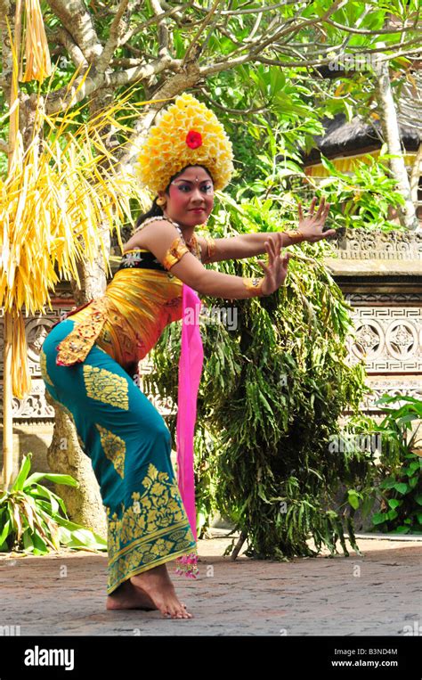 Barong Dancer Barong Dance Batubulan Island Of Bali Indonesia
