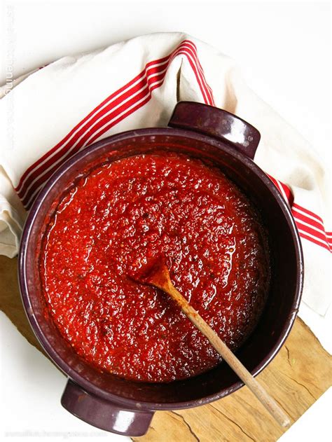 È molto antica ed ha origine piem. Ketchup Italian style (or Salsa Rubra). | Ricetta
