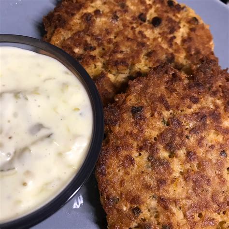 Old Bay Salmon Cakes Miss Cooker