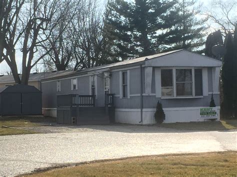 Enter your email address to receive alerts when we have new listings available for one bedroom mobile homes. Lot #58 Mobile Home Villa 1988 Skyline 14×70 2 bedroom, 1 ...