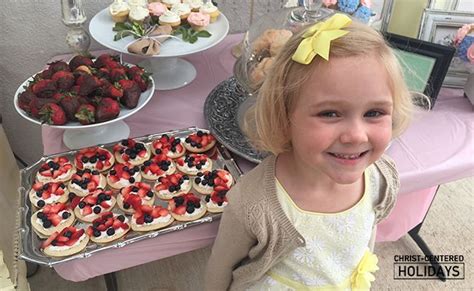 Host A Mother Daughter Tea Party Heres 7 Tips To Make It Easy And
