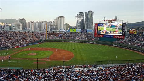 Besides kbo 2020 standings you can find 5000+ competitions from more than 30 sports around the world on flashscore.com. 2017 Lotte Giants season - Wikipedia