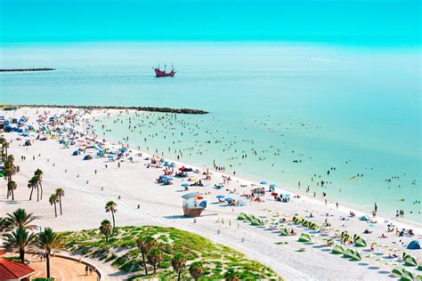 Why Floridas Clearwater Beach Is Great For Families