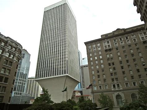 Seattles Rainier Tower For Architectural Delight