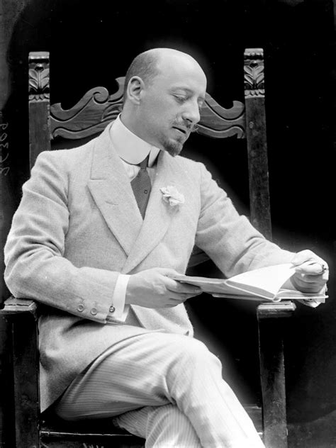 There is only one truth: GABRIELE D'ANNUNZIO