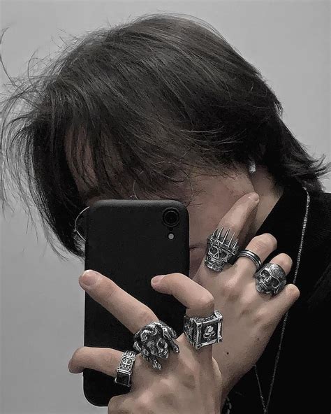 Aesthetic Boy Grunge Aesthetic Aesthetic Clothes Emo Rings Arte