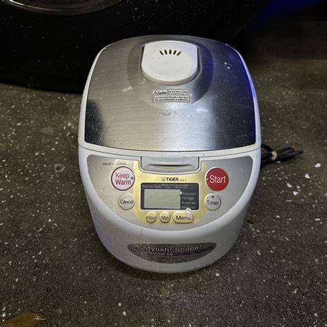 Tiger JAG S18U 10 Cup Microcomputer Controlled 4 In 1 Rice Cooker