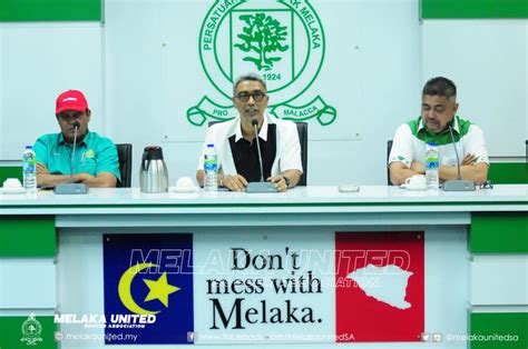 Context sentences for yang berkepanjangan in english. Melaka United bercadang mahu tukar nama pasukan kepada ...