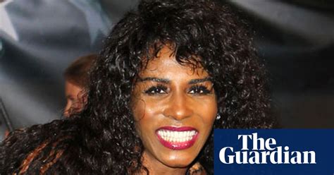 Sinitta Im A Friend Of Simon Cowell Get Me Out Of Here Celebrity