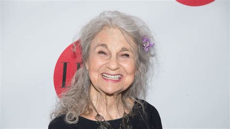 Sex And The City Actress Lynn Cohen Who Played Magda Dies At 86