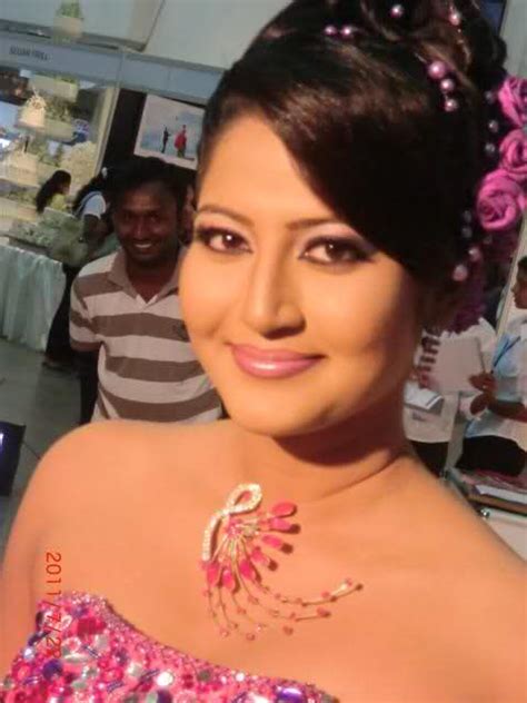 Sri Lankan Hot And Sexy Tv Presenter Lochana Imashi S Latest Photos