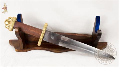 Swords Daggers Spears And Axes Make Your Own Medieval