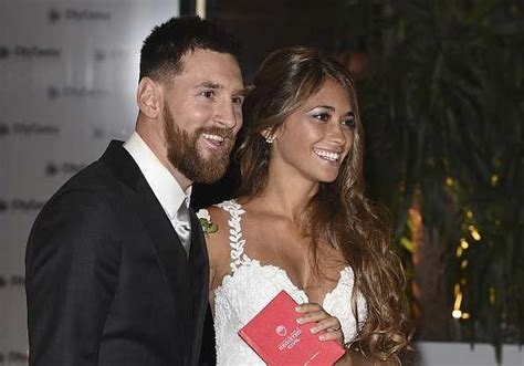 Lionel messi posted a cute throwback picture of him and his wifecredit: Twitter reacts to Lionel Messi's wedding