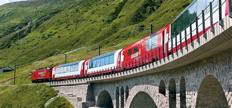 The Glacier Express Railbookers®
