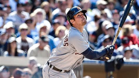 Baseball Odds: Yankees Favored, Reds Moving as Spring ...