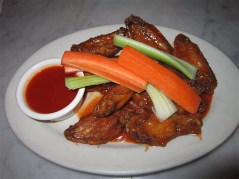 Croxleys Ale House And Eatery Bring The Wing