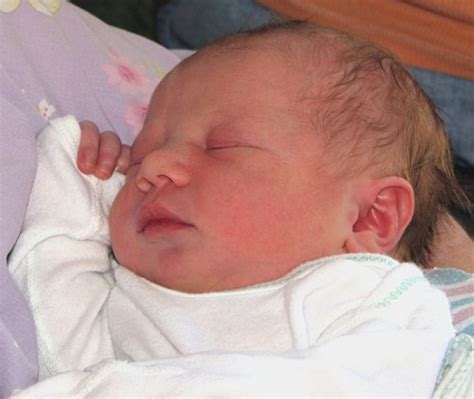 Fotos De Bebes Recién Nacidos Imágenes