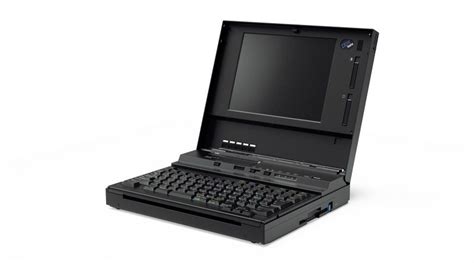 Il Thinkpad Compie 25 Anni Pc Professionale