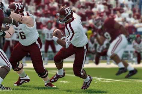 NCAA Football '14 free Uniform Update with Texas A&M (DLC ...