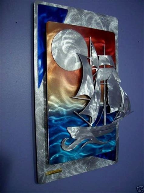 We have a huge variety of beach wall decor made of metal. Modern Wall Art : Beach Decor