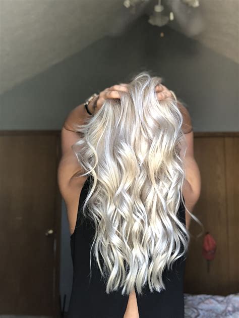 10 icy platinum blonde hair fashion style