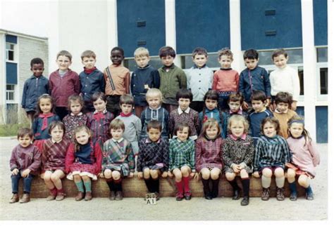 Photo De Classe Maternelle De 1967 Ecole Primaire Saint Vaury
