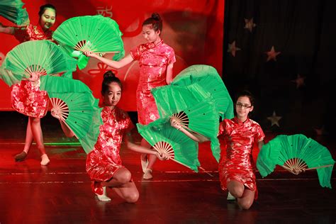 Dance And Dumplings As Gis Marks Chinese New Year Pattaya Mail