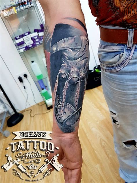 Pin By Mariusz Seligmann On Pomys Y Na Tatua Tattoos For Guys Body Art Tattoos Tattoos