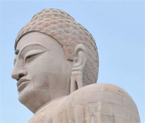 The Buddha Is Smiling In Bodh Gaya The New York Times