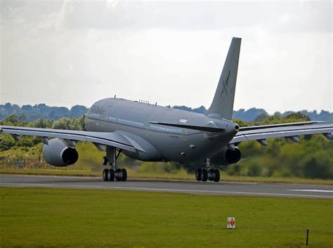 Airtanker Voyager Manchester 280714 Fightercontrol