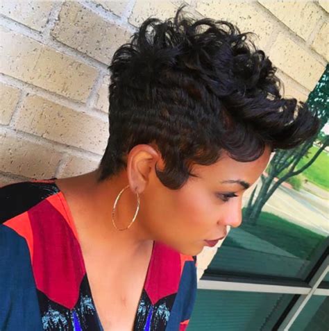 30 Short Curly Hairstyles For Black Women