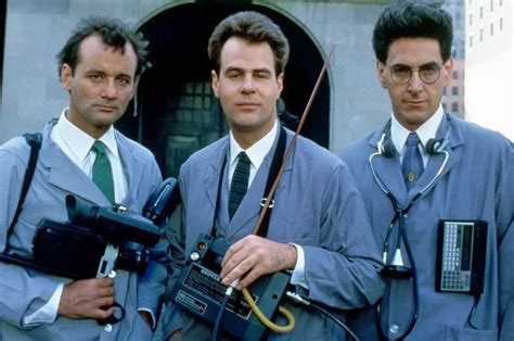 bill murray says he s ready to make another ‘ghostbusters