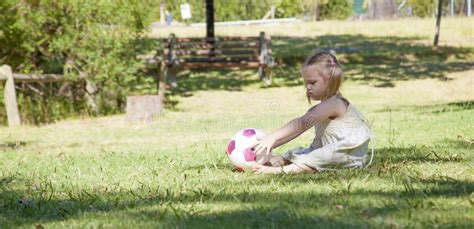 Little Girl Play In The Park Stock Image Image Of Tree Outside 28508817